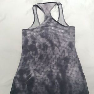 Lululemon gray tie dye workout tank top